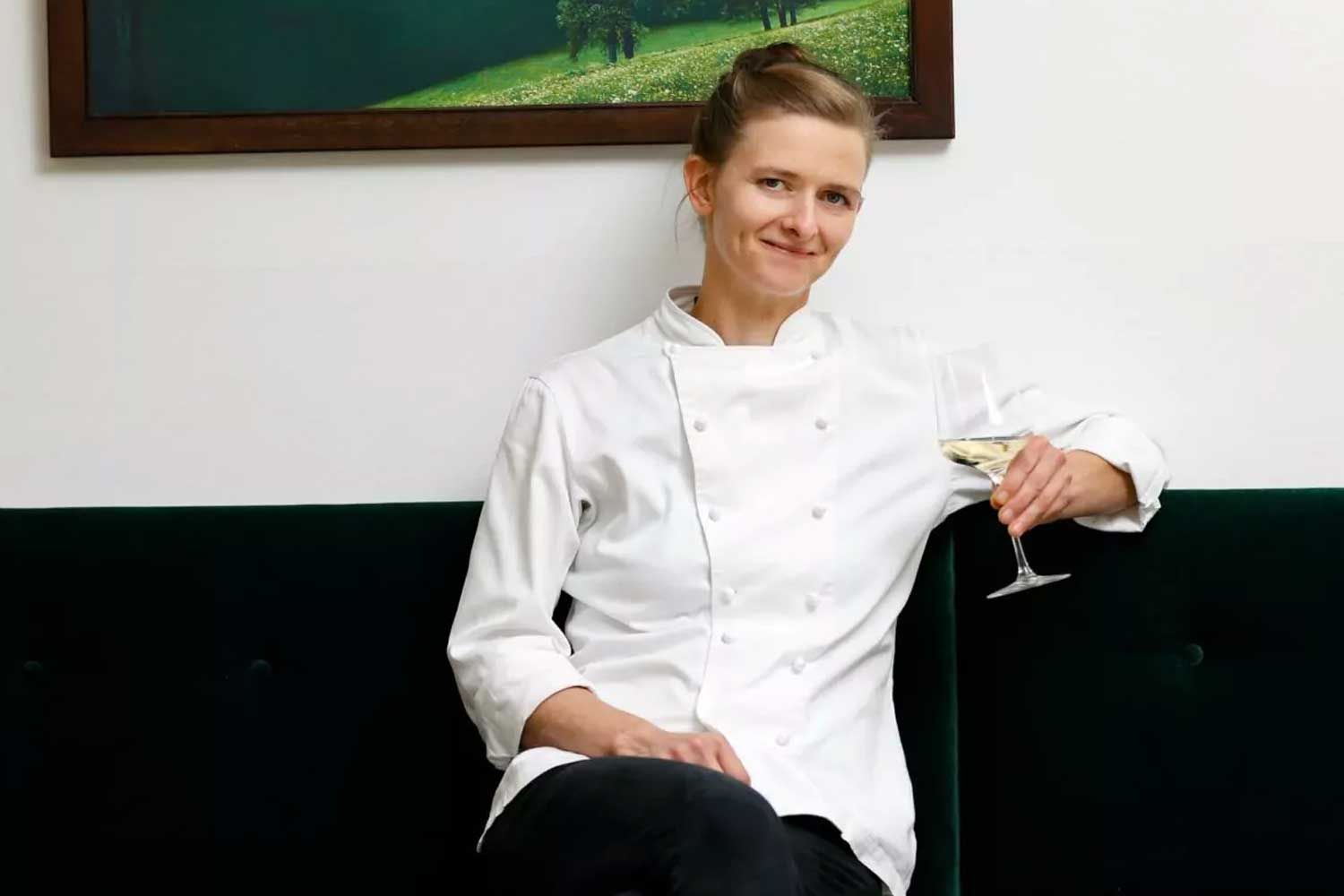 Female Chefs Inspirierende Frauen aus der Kulinarik News 2024